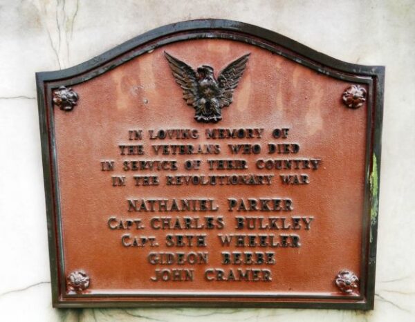 MIDDLE GRANVILLE REVOLUTIONARY WAR MEMORIAL PLAQUE