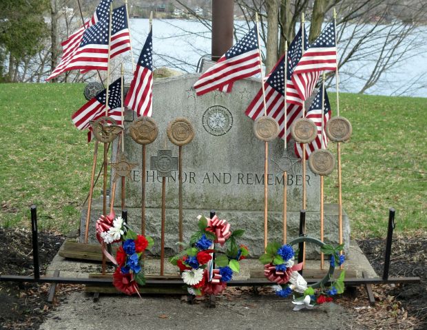 AMERICAN LEGION WE HONOR AND REMEMBER MEMORIAL