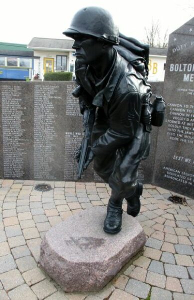 THE SCOUT WAR MEMORIAL