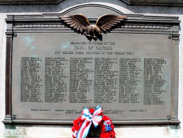 TOWN OF OXFORD WORLD WAR I MEMORIAL PLAQUE