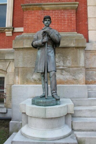 NORHAMPTON CIVIL WAR MEMORIAL STATUE A