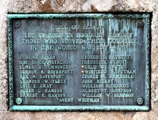 NEW SALEM WORLD WAR MEMORIAL PLAQUE