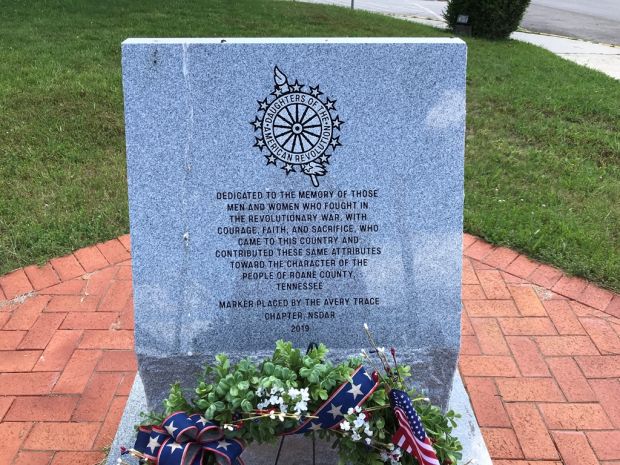 ROANE COUNTY REVOLUTIONARY WAR MEMORIAL