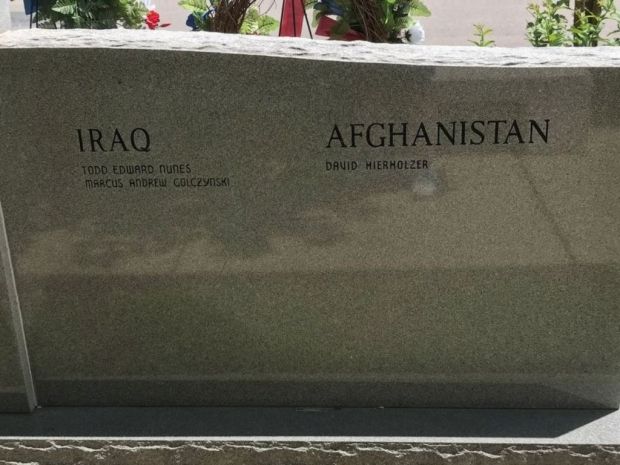 MARSHALL COUNTY WAR VETERANS MEMORIAL STONE D