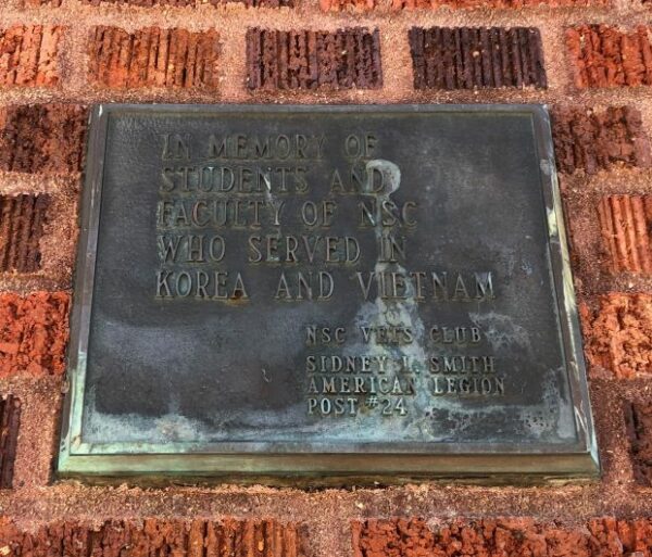 NORTHERN STATE UNIVERSITY KOREA AND VIETNAM WAR MEMORIAL PLAQUE