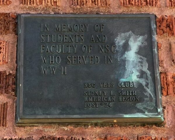NORTHERN STATE UNIVERSITY WORLD WAR II MEMORIAL PLAQUE