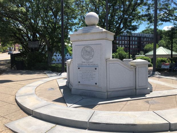 PAWTUCKET VETERANS MEMORIAL