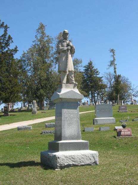 OAK HILL CEMETERY UNKNOWN DEAD MEMORIAL