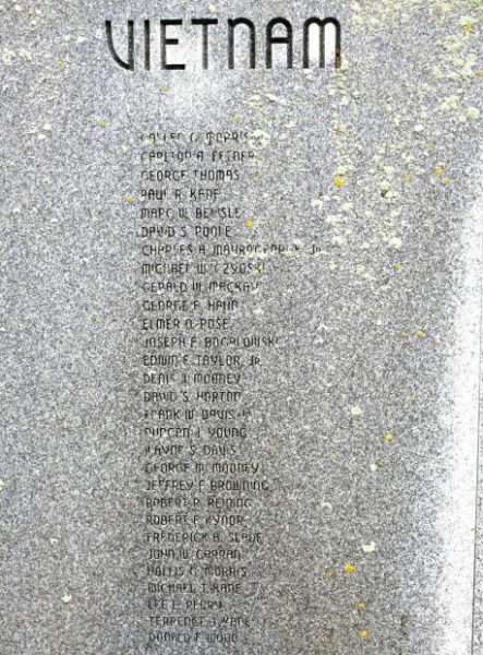 TRURO VETERANS MEMORIAL STONE E