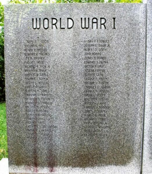 TRURO VETERANS MEMORIAL STONE B