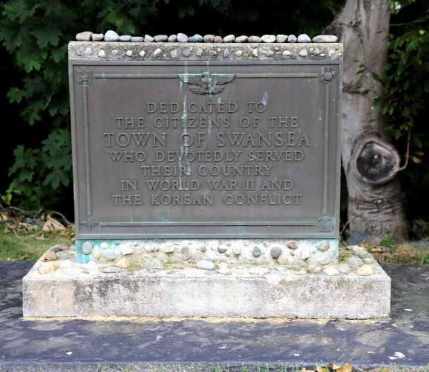 TOWN OF SWANSEA WORLD WAR II AND KOREAN CONFLICT MEMORIAL