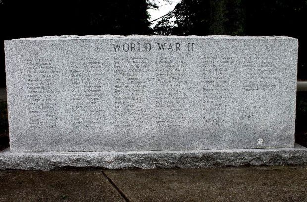 STOW WORLD WAR II MEMORIAL SECTION B