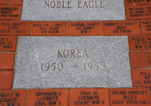 SOMERSET VETERANS’ MEMORIAL WALKWAY PAVER F