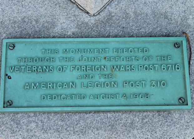 RUTLAND, MA WAR VETERANS MEMORIAL PLAQUE A