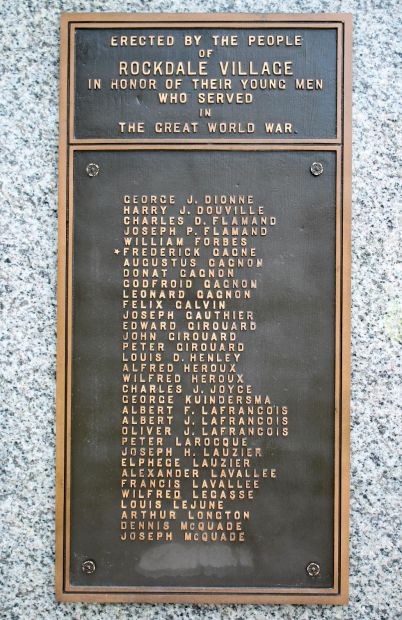 ROCKDALE VILLAGE GREAT WORLD WAR MEMORIAL PLAQUE B