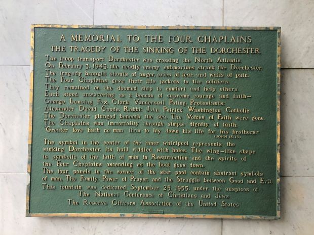 A MEMORIAL TO THE FOUR CHAPLAINS PLAQUE