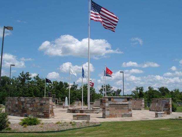 AMERICAN VETERANS MEMORIAL (CLOSE-UP)