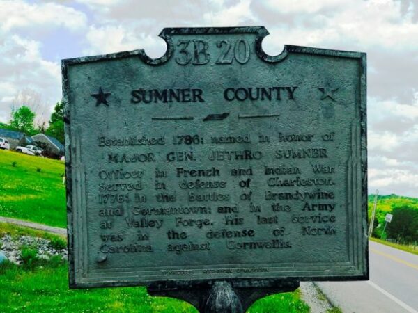 SUMMER COUNTY WAR MEMORIAL MARKER
