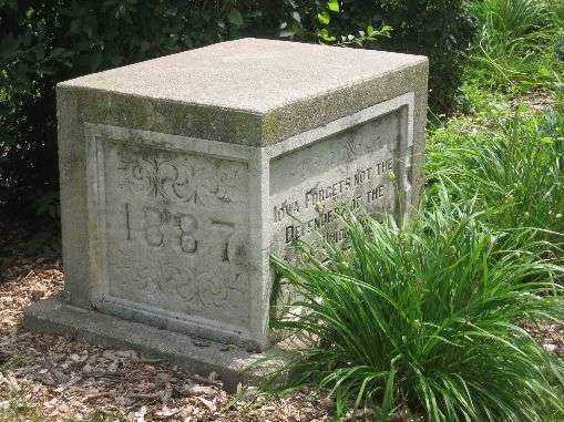 IOWA FORGETS NOT THE DEFENDERS OF THE UNION MEMORIAL