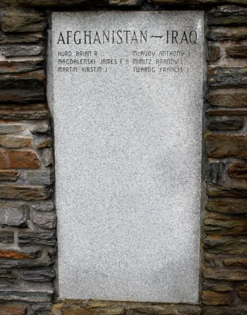 TOWN OF WILLIAMSBURG WAR VETERANS MEMORIAL STONE D