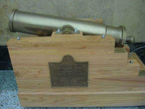 G.A.R. POST NO. 235 CIVIL WAR MEMORIAL CANNON