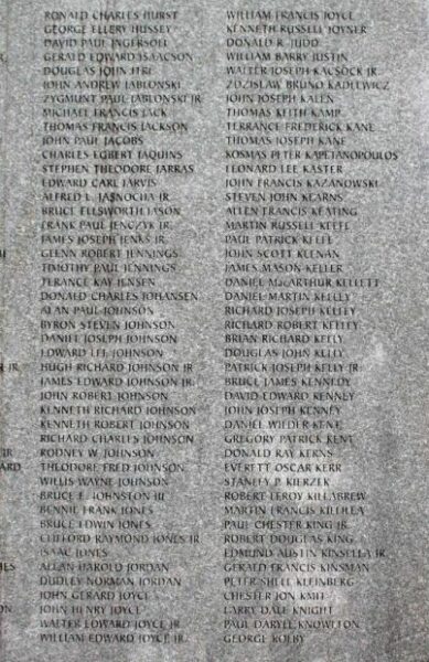 MASSACHUSETTS VIETNAM VETERANS MEMORIAL STONE T