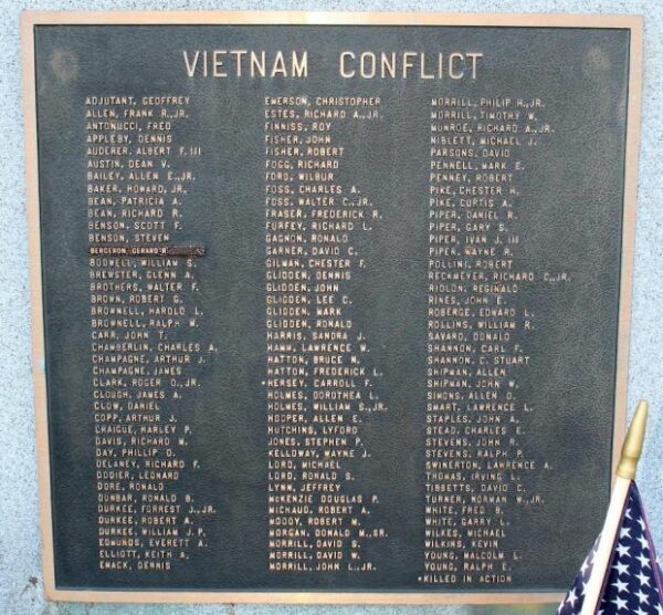 WOLFEBORO ROLL OF HONOR MEMORIAL PLAQUE C