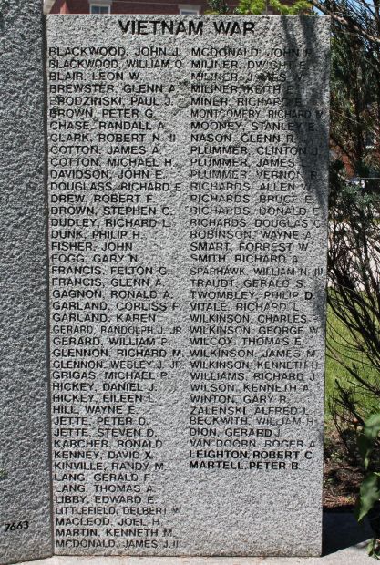 WAKEFIELD WAR VETERANS MEMORIAL LEFT STONE