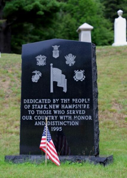 STARK, NEW HAMPSHIRE VETERANS MEMORIAL