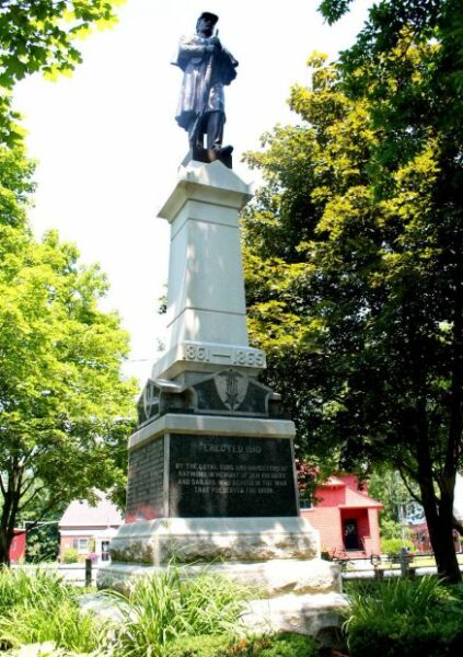 RAYMOND CIVIL WAR MEMORIAL