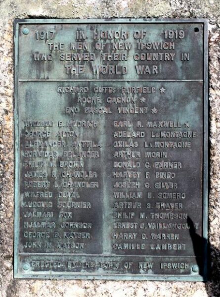 NEW IPSWICH WORLD WAR MEMORIAL PLAQUE