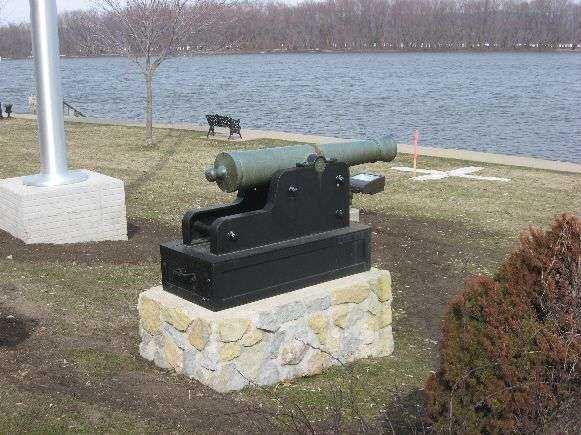 NELLIE GRANT CIVIL WAR MEMORIAL CANNON