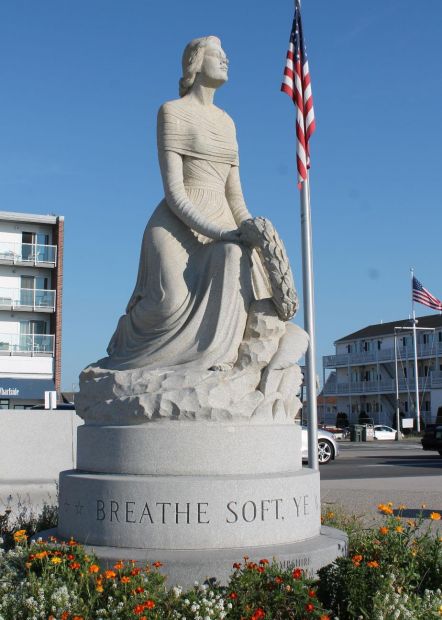 NEW HAMPSHIRE MARINE MEMORIAL