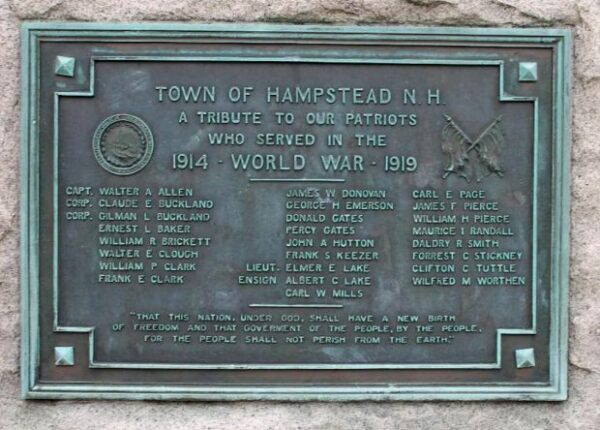 TOWN OF HAMPSTEAD WORLD WAR MEMORIAL PLAQUE