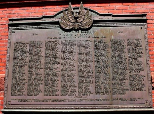 CITY OF FRANKLIN WORLD WAR MEMORIAL PLAQUE