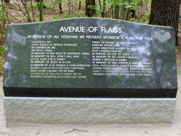 NEW HAMPSHIRE STATE VETERANS CEMETERY AVENUE OF FLAGS MEMORIAL STONE