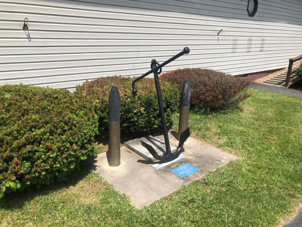 UNITED STATES NAVY RECRUITING AIDS FACILITY MEMORIAL