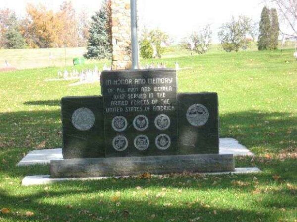 UNION CEMETERY VETERANS MEMORIAL