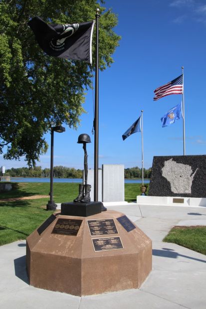 IOLA GOLD STAR RECIPIENTS MEMORIAL