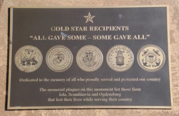 IOLA GOLD STAR RECIPIENTS MEMORIAL PLAQUE A