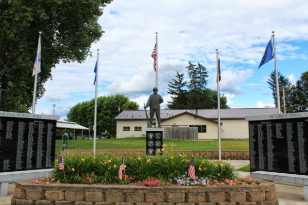 COON CREEK AREA VETERANS MEMORIAL
