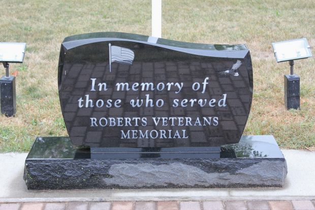 ROBERTS VETERANS MEMORIAL STONE