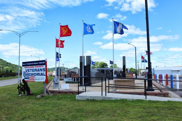 RICHLAND COUNTY VETERANS HONOR ROLL MEMORIAL