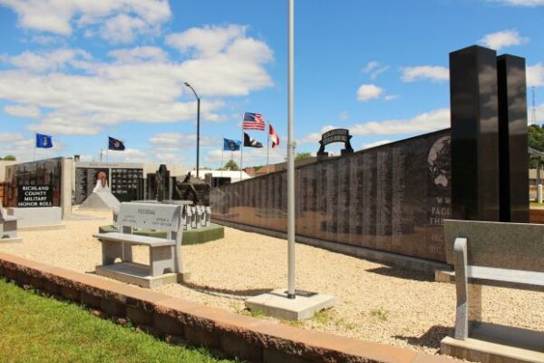 RICHLAND COUNTY VETERANS HONOR ROLL MEMORIAL SIDE F