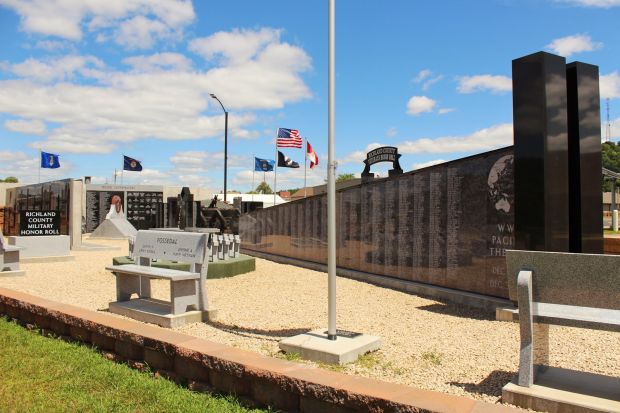 RICHLAND COUNTY VETERANS HONOR ROLL MEMORIAL SIDE F