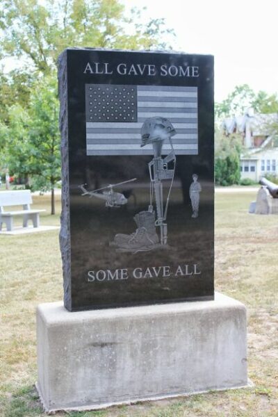 SPARTA VIETNAM VETERANS WAR MEMORIAL FRONT