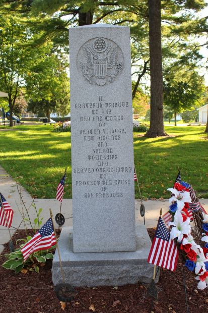BENTON LEST WE FORGET MEMORIAL SIDE B