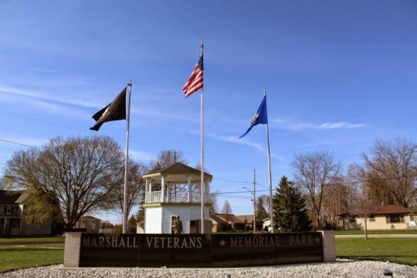 MARSHALL VETERANS MEMORIAL PARK ENTRANCE STONE