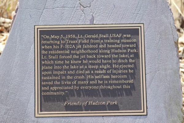 LT. GERALD STULL ASAF MEMORIAL PLAQUE