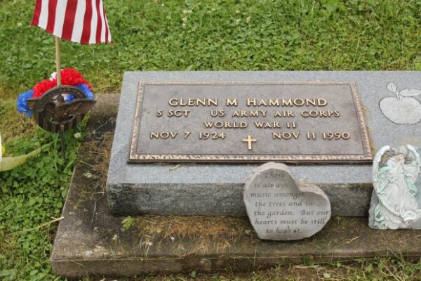 GLENN M HAMMOND MEMORIAL CEMETERY STONE